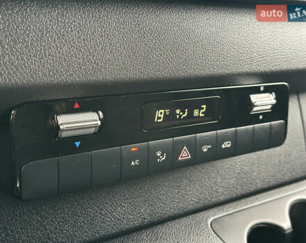 Помаранчевий Мерседес Sprinter, об'ємом двигуна 0 л та пробігом 224 тис. км за 25900 $, фото 60 на Automoto.ua