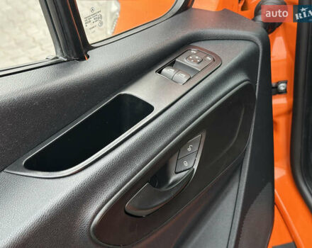 Помаранчевий Мерседес Sprinter, об'ємом двигуна 0 л та пробігом 224 тис. км за 25900 $, фото 44 на Automoto.ua