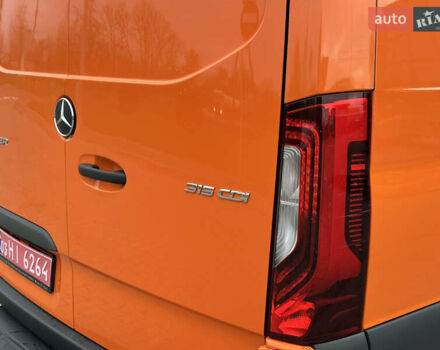 Помаранчевий Мерседес Sprinter, об'ємом двигуна 0 л та пробігом 224 тис. км за 25900 $, фото 24 на Automoto.ua