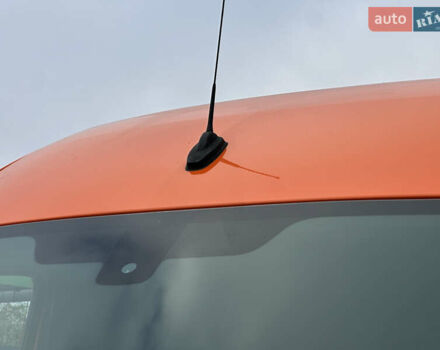 Помаранчевий Мерседес Sprinter, об'ємом двигуна 0 л та пробігом 224 тис. км за 25900 $, фото 37 на Automoto.ua