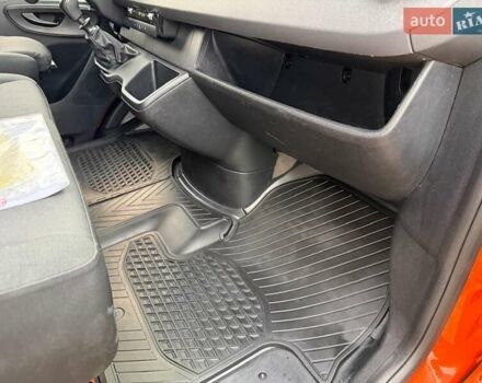 Помаранчевий Мерседес Sprinter, об'ємом двигуна 2.2 л та пробігом 264 тис. км за 26000 $, фото 27 на Automoto.ua