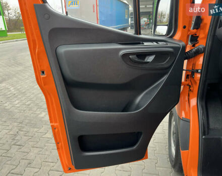 Помаранчевий Мерседес Sprinter, об'ємом двигуна 0 л та пробігом 224 тис. км за 25900 $, фото 43 на Automoto.ua