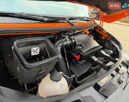 Помаранчевий Мерседес Sprinter, об'ємом двигуна 2.2 л та пробігом 264 тис. км за 26000 $, фото 32 на Automoto.ua