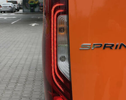 Помаранчевий Мерседес Sprinter, об'ємом двигуна 0 л та пробігом 224 тис. км за 25900 $, фото 26 на Automoto.ua