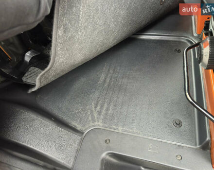 Помаранчевий Мерседес Sprinter, об'ємом двигуна 0 л та пробігом 224 тис. км за 25900 $, фото 48 на Automoto.ua