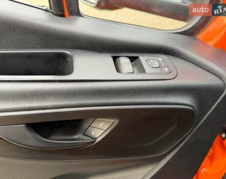 Помаранчевий Мерседес Sprinter, об'ємом двигуна 2.2 л та пробігом 264 тис. км за 26000 $, фото 28 на Automoto.ua