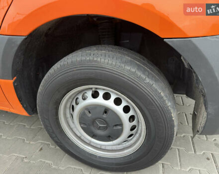 Помаранчевий Мерседес Sprinter, об'ємом двигуна 0 л та пробігом 224 тис. км за 25900 $, фото 35 на Automoto.ua