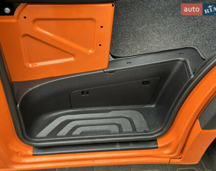 Помаранчевий Мерседес Sprinter, об'ємом двигуна 0 л та пробігом 224 тис. км за 25900 $, фото 73 на Automoto.ua