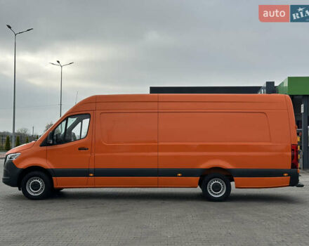 Помаранчевий Мерседес Sprinter, об'ємом двигуна 0 л та пробігом 224 тис. км за 25900 $, фото 1 на Automoto.ua