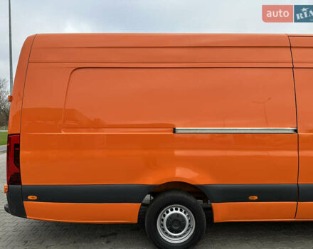 Помаранчевий Мерседес Sprinter, об'ємом двигуна 0 л та пробігом 224 тис. км за 25900 $, фото 23 на Automoto.ua