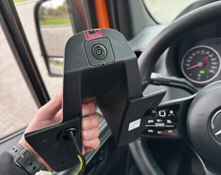 Помаранчевий Мерседес Sprinter, об'ємом двигуна 0 л та пробігом 224 тис. км за 25900 $, фото 83 на Automoto.ua