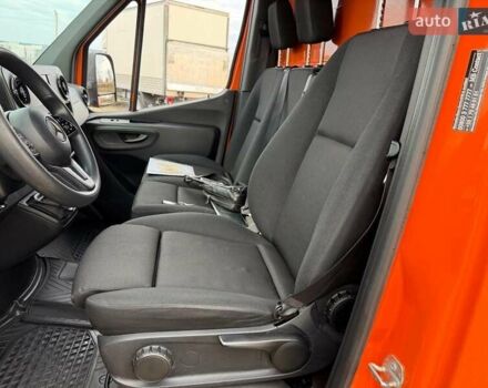 Помаранчевий Мерседес Sprinter, об'ємом двигуна 2.2 л та пробігом 264 тис. км за 26000 $, фото 19 на Automoto.ua