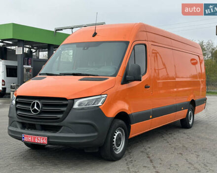 Помаранчевий Мерседес Sprinter, об'ємом двигуна 0 л та пробігом 224 тис. км за 25900 $, фото 5 на Automoto.ua