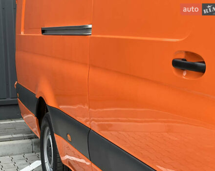 Помаранчевий Мерседес Sprinter, об'ємом двигуна 2 л та пробігом 289 тис. км за 29300 $, фото 65 на Automoto.ua