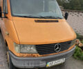 Оранжевый Мерседес Sprinter, объемом двигателя 2.3 л и пробегом 500 тыс. км за 4200 $, фото 17 на Automoto.ua