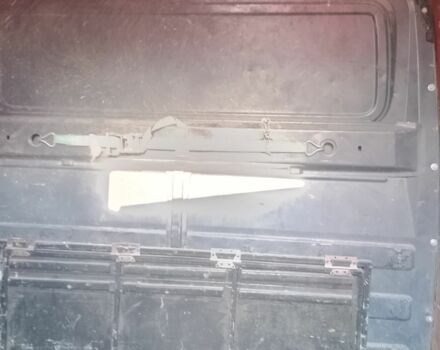 Помаранчевий Мерседес Sprinter, об'ємом двигуна 2.9 л та пробігом 482 тис. км за 5599 $, фото 5 на Automoto.ua