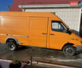 Оранжевый Мерседес Sprinter, объемом двигателя 2.2 л и пробегом 403 тыс. км за 7900 $, фото 3 на Automoto.ua