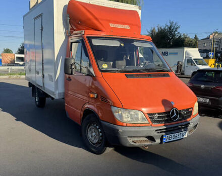 Оранжевый Мерседес Sprinter, объемом двигателя 2.15 л и пробегом 613 тыс. км за 9500 $, фото 1 на Automoto.ua