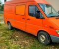 Помаранчевий Мерседес Sprinter, об'ємом двигуна 2.2 л та пробігом 235 тис. км за 9800 $, фото 1 на Automoto.ua