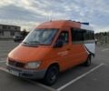 Оранжевый Мерседес Sprinter, объемом двигателя 2.2 л и пробегом 400 тыс. км за 3500 $, фото 2 на Automoto.ua