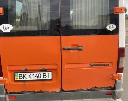 Оранжевый Мерседес Sprinter, объемом двигателя 2.2 л и пробегом 400 тыс. км за 3500 $, фото 6 на Automoto.ua