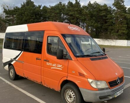 Оранжевый Мерседес Sprinter, объемом двигателя 2.2 л и пробегом 400 тыс. км за 3500 $, фото 1 на Automoto.ua