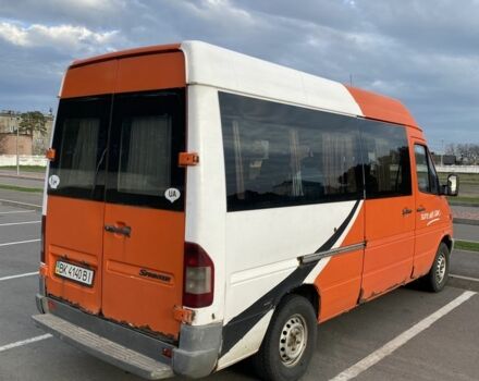 Оранжевый Мерседес Sprinter, объемом двигателя 2.2 л и пробегом 400 тыс. км за 3500 $, фото 4 на Automoto.ua