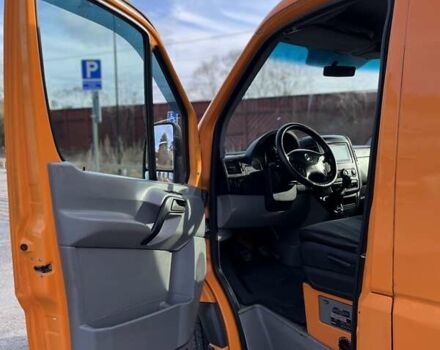 Помаранчевий Мерседес Sprinter, об'ємом двигуна 2.2 л та пробігом 306 тис. км за 15100 $, фото 6 на Automoto.ua