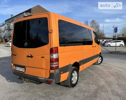 Помаранчевий Мерседес Sprinter, об'ємом двигуна 2.2 л та пробігом 306 тис. км за 15100 $, фото 4 на Automoto.ua