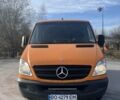 Оранжевый Мерседес Sprinter, объемом двигателя 2.2 л и пробегом 306 тыс. км за 15500 $, фото 1 на Automoto.ua
