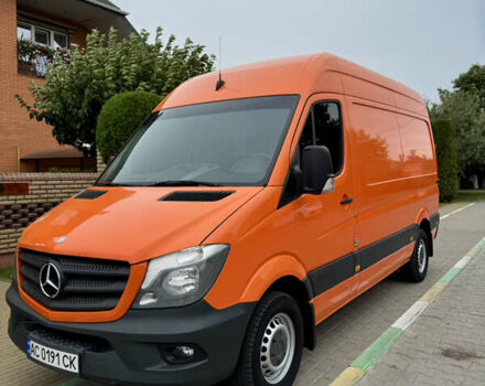 Оранжевый Мерседес Sprinter, объемом двигателя 2.2 л и пробегом 420 тыс. км за 14900 $, фото 3 на Automoto.ua