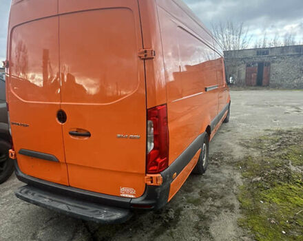 Оранжевый Мерседес Sprinter, объемом двигателя 2.14 л и пробегом 235 тыс. км за 26000 $, фото 6 на Automoto.ua