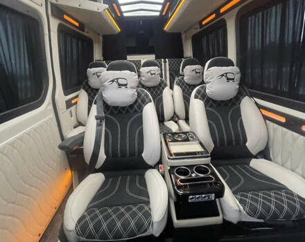 Оранжевый Мерседес Sprinter, объемом двигателя 0 л и пробегом 320 тыс. км за 47357 $, фото 6 на Automoto.ua
