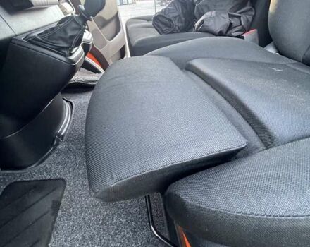 Помаранчевий Мерседес Sprinter, об'ємом двигуна 0 л та пробігом 224 тис. км за 27500 $, фото 77 на Automoto.ua