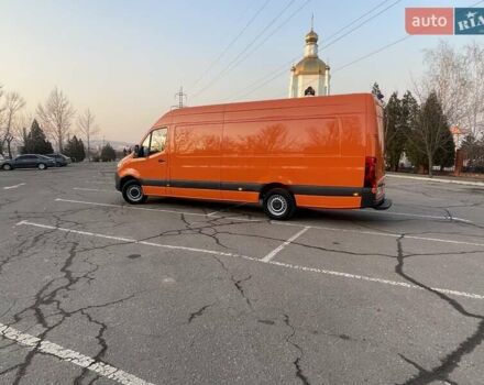 Оранжевый Мерседес Sprinter, объемом двигателя 0 л и пробегом 183 тыс. км за 27400 $, фото 3 на Automoto.ua