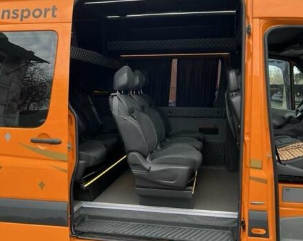 Оранжевый Мерседес Sprinter, объемом двигателя 2.14 л и пробегом 330 тыс. км за 29500 $, фото 1 на Automoto.ua