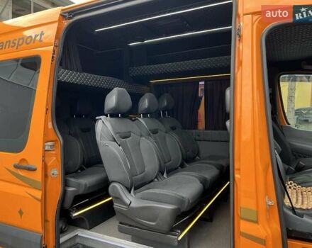 Оранжевый Мерседес Sprinter, объемом двигателя 2.14 л и пробегом 330 тыс. км за 29500 $, фото 8 на Automoto.ua