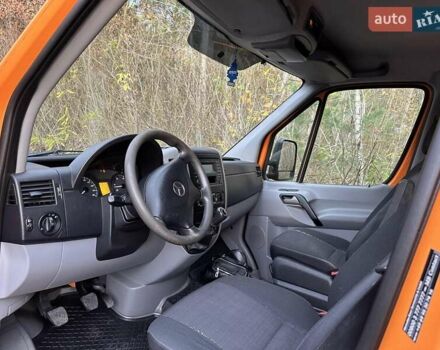 Оранжевый Мерседес Sprinter, объемом двигателя 3 л и пробегом 327 тыс. км за 26770 $, фото 21 на Automoto.ua