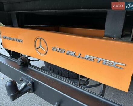 Оранжевый Мерседес Sprinter, объемом двигателя 3 л и пробегом 327 тыс. км за 26770 $, фото 46 на Automoto.ua
