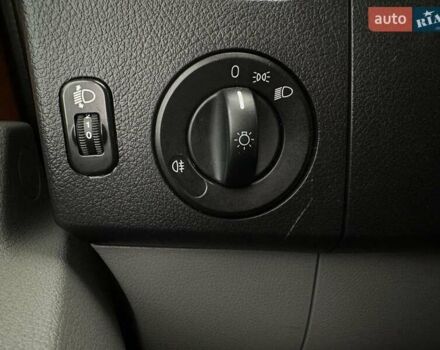 Оранжевый Мерседес Sprinter, объемом двигателя 3 л и пробегом 327 тыс. км за 26770 $, фото 25 на Automoto.ua