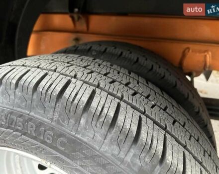 Оранжевый Мерседес Sprinter, объемом двигателя 3 л и пробегом 327 тыс. км за 26770 $, фото 51 на Automoto.ua