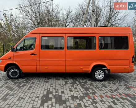 Оранжевый Мерседес Sprinter, объемом двигателя 2.69 л и пробегом 179 тыс. км за 17900 $, фото 5 на Automoto.ua