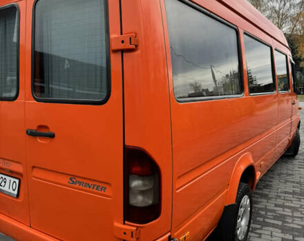Оранжевый Мерседес Sprinter, объемом двигателя 2.69 л и пробегом 179 тыс. км за 17900 $, фото 8 на Automoto.ua