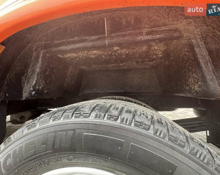 Оранжевый Мерседес Sprinter, объемом двигателя 2.69 л и пробегом 179 тыс. км за 17900 $, фото 32 на Automoto.ua