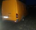 Оранжевый Мерседес Sprinter, объемом двигателя 2.7 л и пробегом 450 тыс. км за 13400 $, фото 2 на Automoto.ua