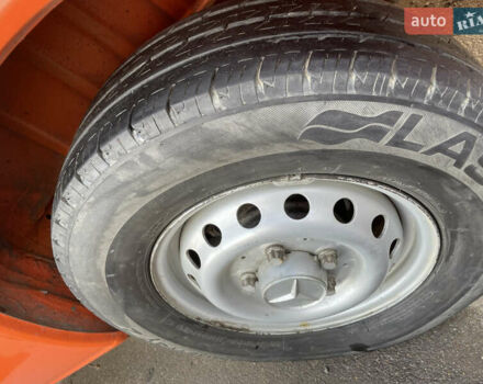 Помаранчевий Мерседес Sprinter, об'ємом двигуна 0 л та пробігом 342 тис. км за 10000 $, фото 7 на Automoto.ua