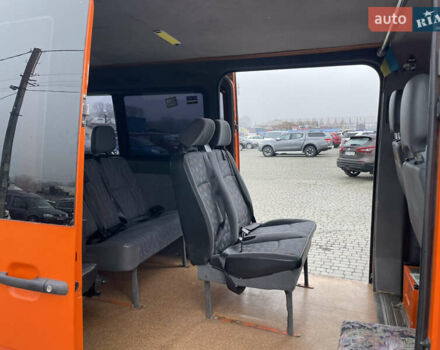 Помаранчевий Мерседес Sprinter, об'ємом двигуна 0 л та пробігом 342 тис. км за 10000 $, фото 6 на Automoto.ua