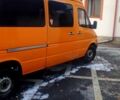 Помаранчевий Мерседес Sprinter, об'ємом двигуна 22 л та пробігом 395 тис. км за 8500 $, фото 3 на Automoto.ua