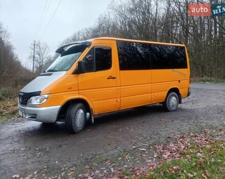Оранжевый Мерседес Sprinter, объемом двигателя 0 л и пробегом 430 тыс. км за 7500 $, фото 1 на Automoto.ua