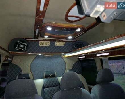 Помаранчевий Мерседес Sprinter, об'ємом двигуна 2.7 л та пробігом 751 тис. км за 9500 $, фото 20 на Automoto.ua